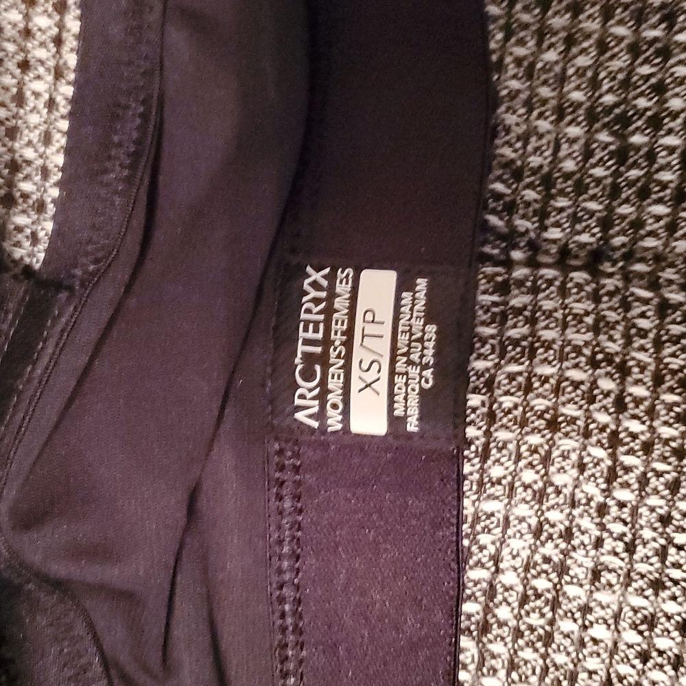 Arc'teryx Sports Bra - Picture 2 of 2
